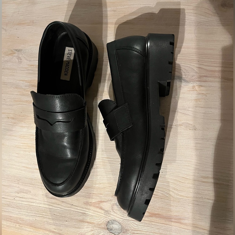Steve Madden Lotto Loafers womens size 8